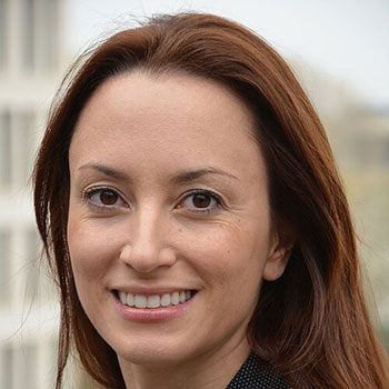 Rebecca C. Schmidt, Administrative Gesch&auml;ftsf&uuml;hrerin des FGZ, Standort Frankfurt 