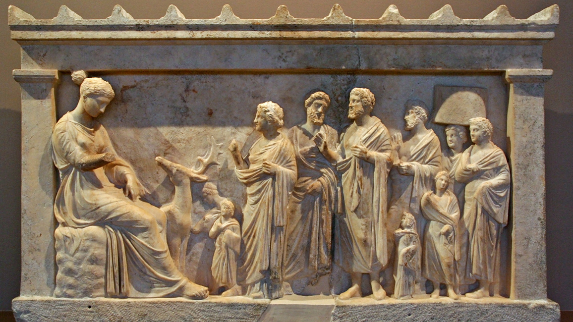 Votivrelief mit Betenden vor Artemis, Brauron, Archäologisches Museum inv. 1153. Das Beten ist Thema in SAPERE Band 31. 