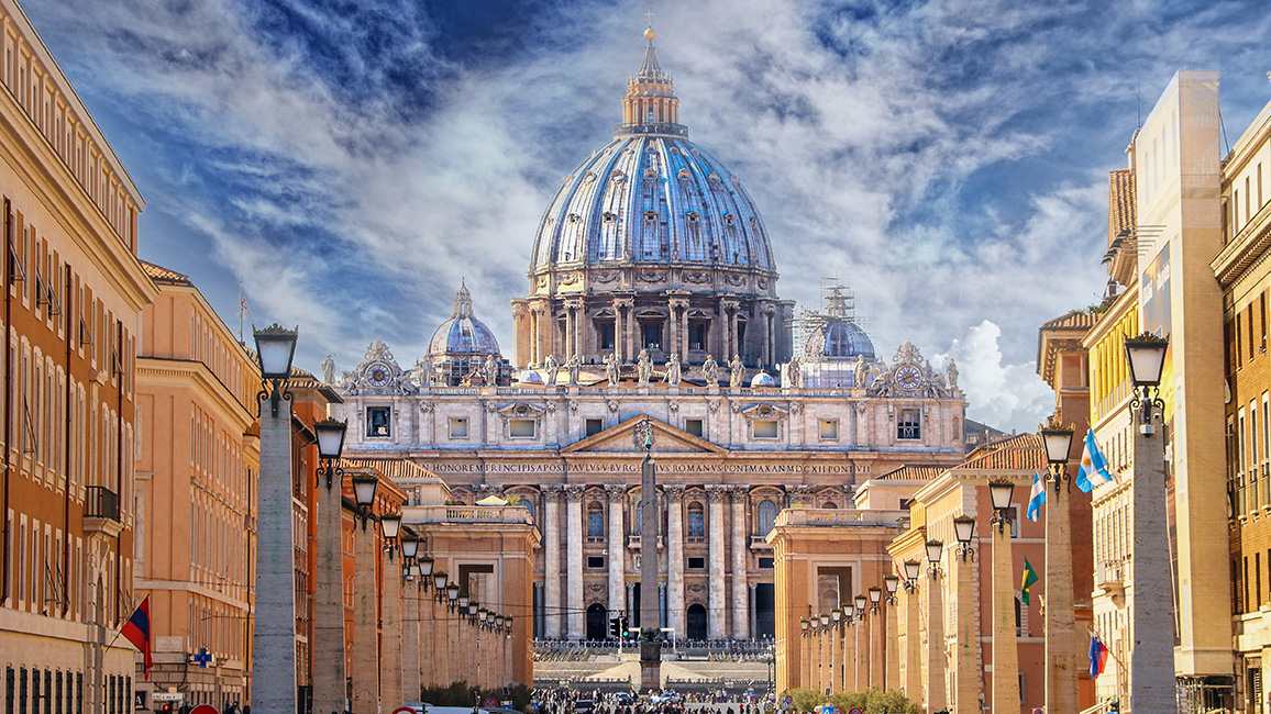 Die Basilica di San Pietro im Vatikan in Rom