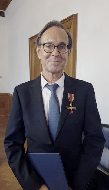 Professor Zick mit Verdienstkreuz
